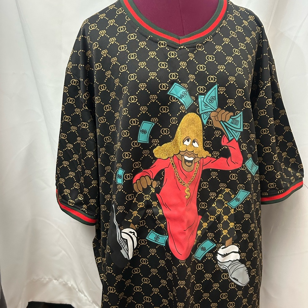 Source Unknown Black and Gold Graphic Tee